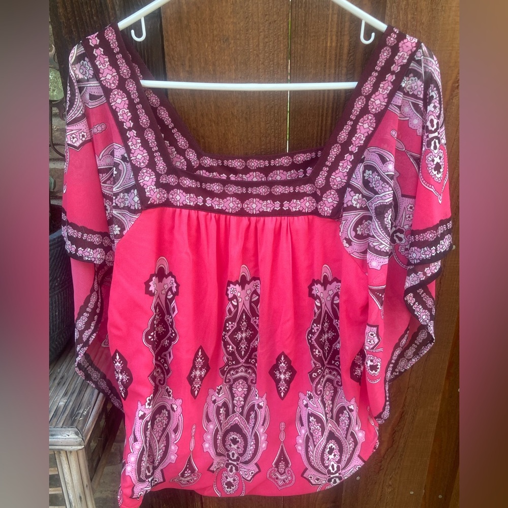 INC International Concept top